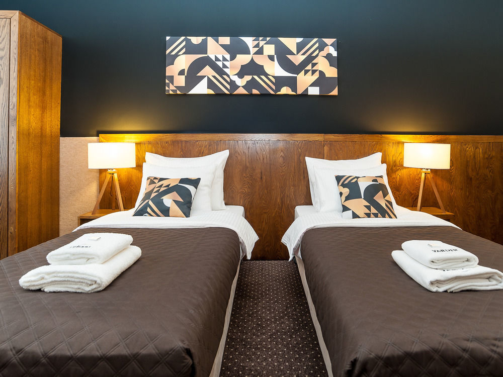 Zulian Aparthotel By Artery Hotels Kraków Exteriör bild