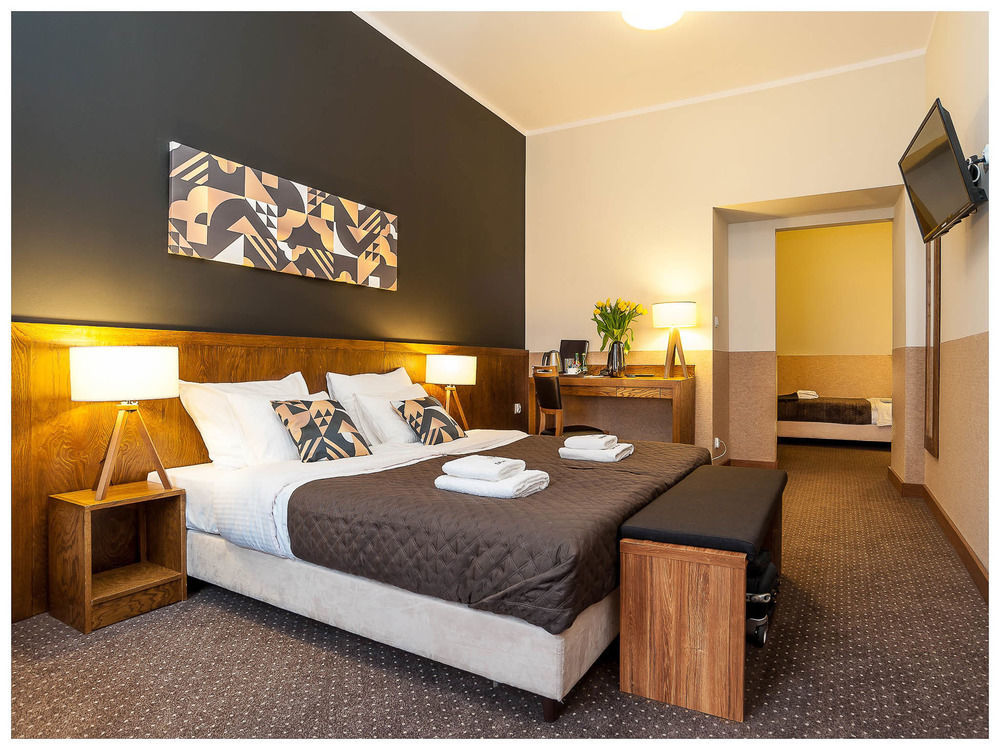 Zulian Aparthotel By Artery Hotels Kraków Exteriör bild
